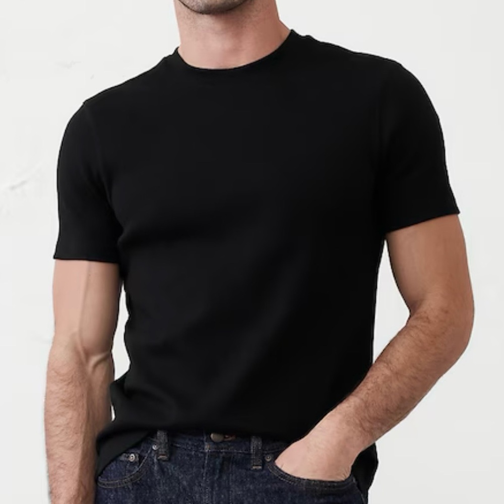 Banana Republic Black Short Sleeve Tee